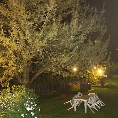 La Casa Dei Limoni Apartment Matraia